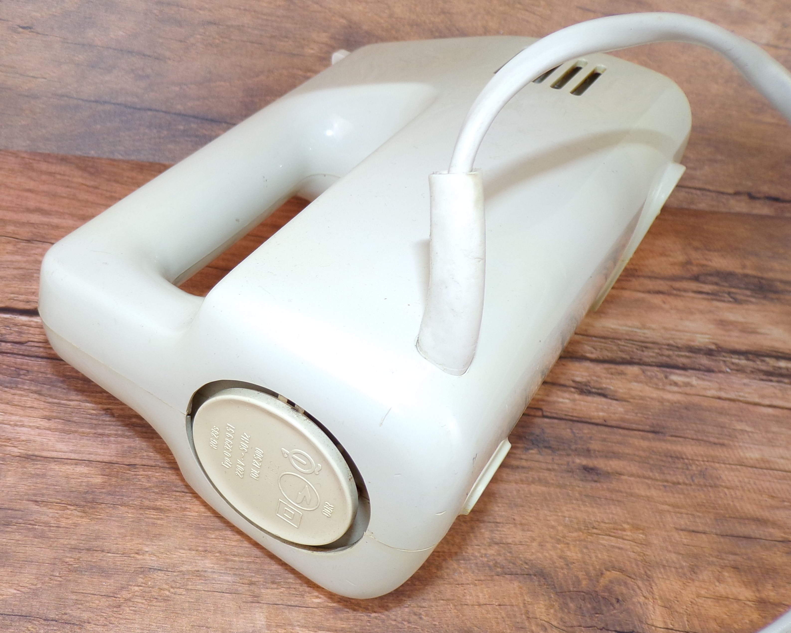 DDR RG28s Weiss Mixer Rührgerät Küchenhilfe 