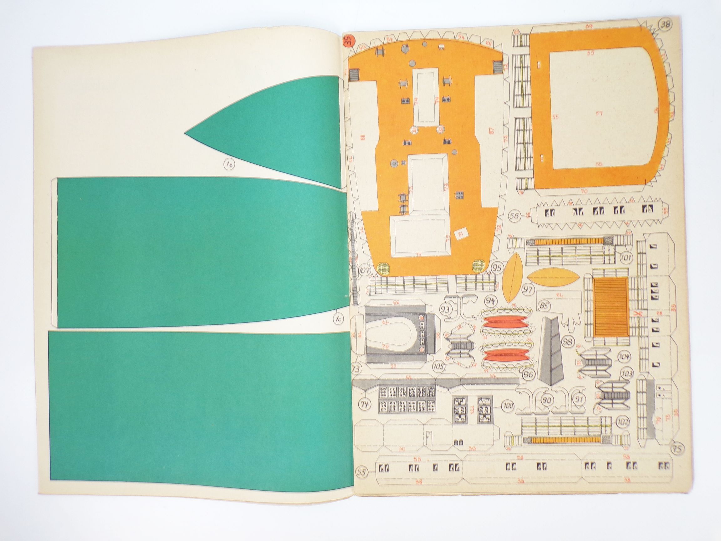 Tanker Leuna Schiff Kranich Modellbogen DDR 1959 Bastelbogen 