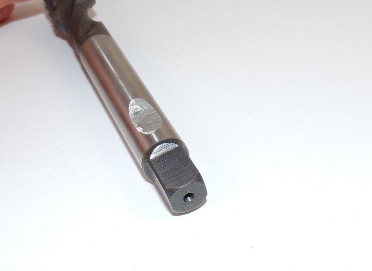 Holex Gewindebohrer M 16 6 H HSS-E