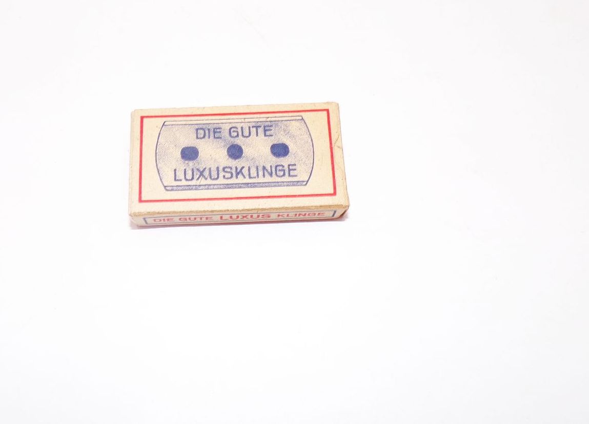 Luxus Klinge Alte Rasierklingen Reklame Sammler razor blades Luxus Klinge Alte Rasierklingen Reklame Sammler razor blades