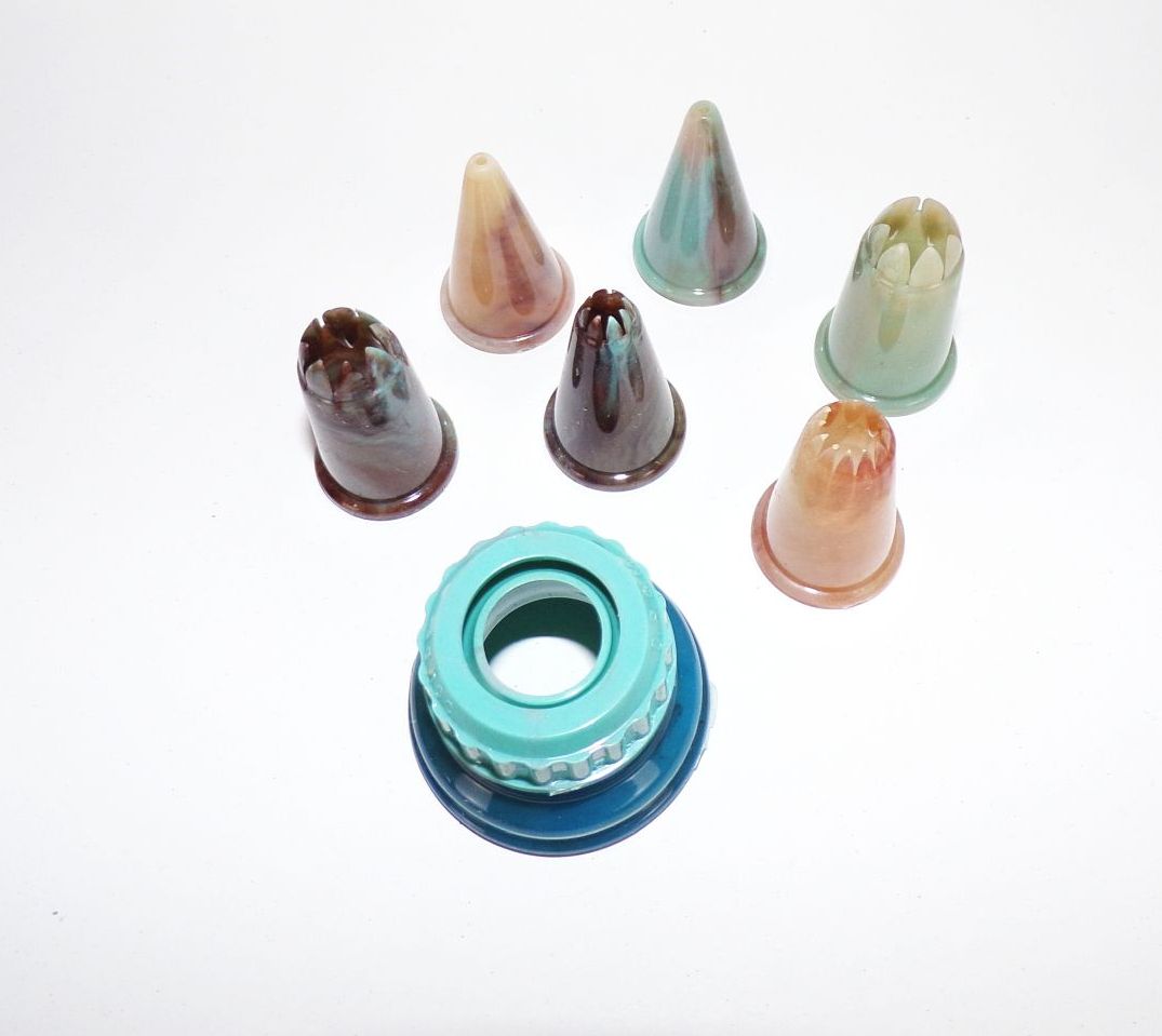 Tüllen Set für Spritzbeutel Zelluloid DRGM 1930er NOS OVP Tüllen Set für Spritzbeutel Zelluloid DRGM 1930er NOS OVP