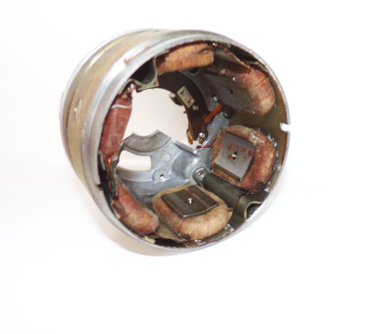 Alte MZ Lichtmaschine VEB Fahrzeugelektrik DDR 6 V 60 W AWO