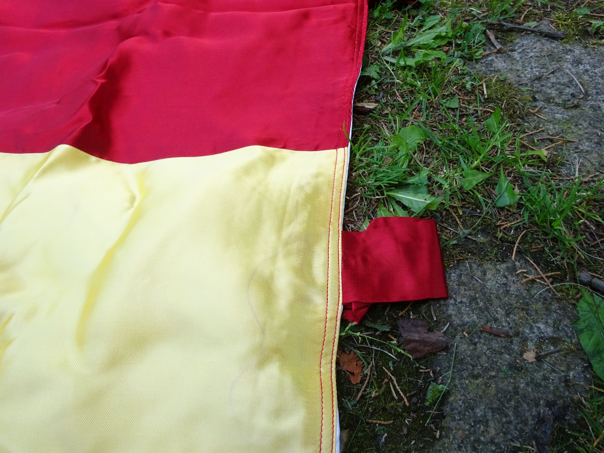 DDR Fahne Seide Ehrenbanner der antiimperialistischen Solidarität DDR Fahne Seide Ehrenbanner der antiimperialistischen Solidarität