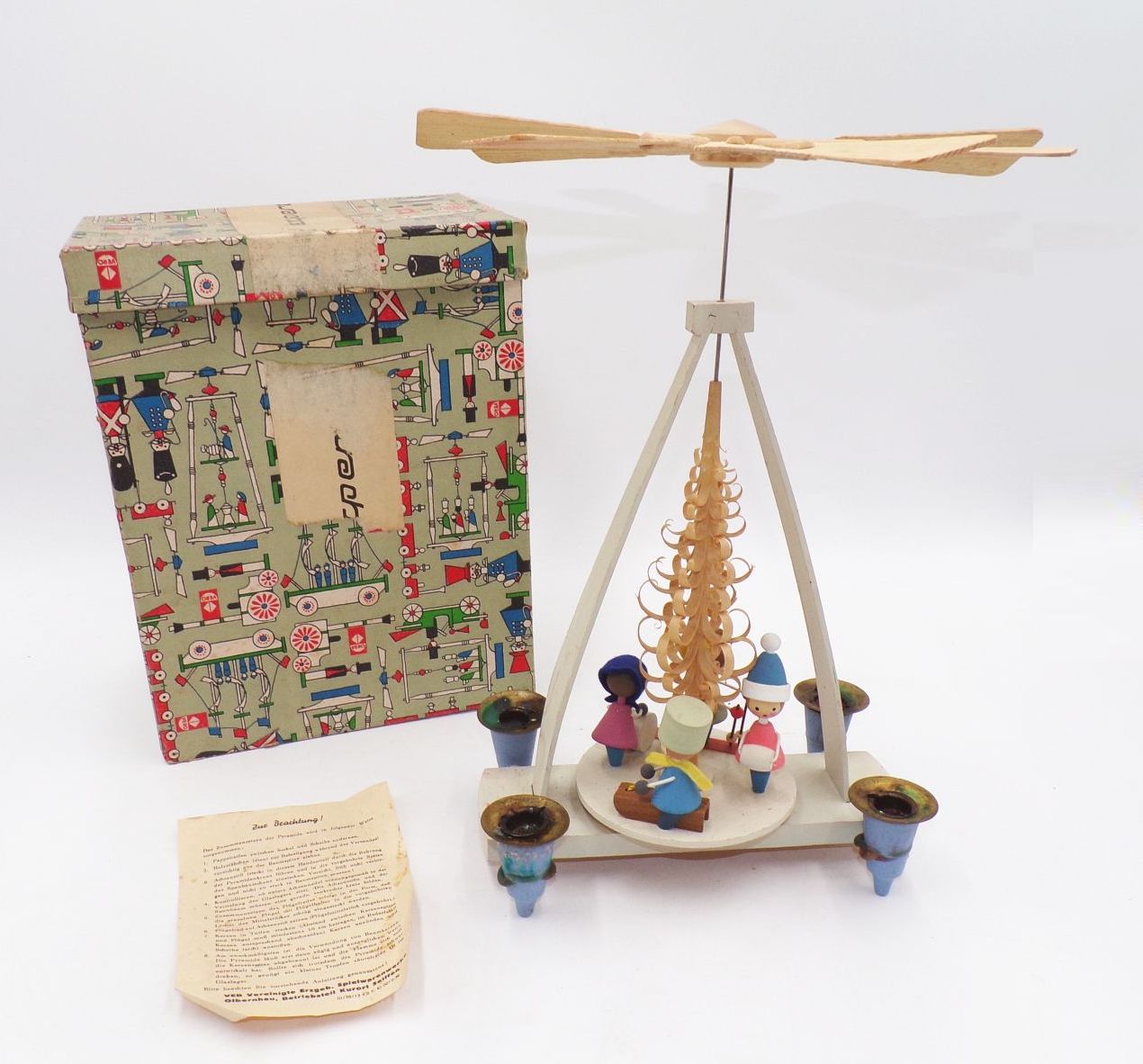 Vero Pyramide Kinder im Schnee Originalkarton Weihnachtsschmuck