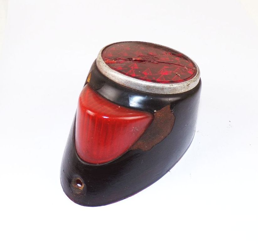 Altes Aufa Bremslicht AWO EMW RT BK Rücklicht Ersatzteilspender Altes Aufa Bremslicht AWO EMW RT BK Rücklicht Ersatzteilspender