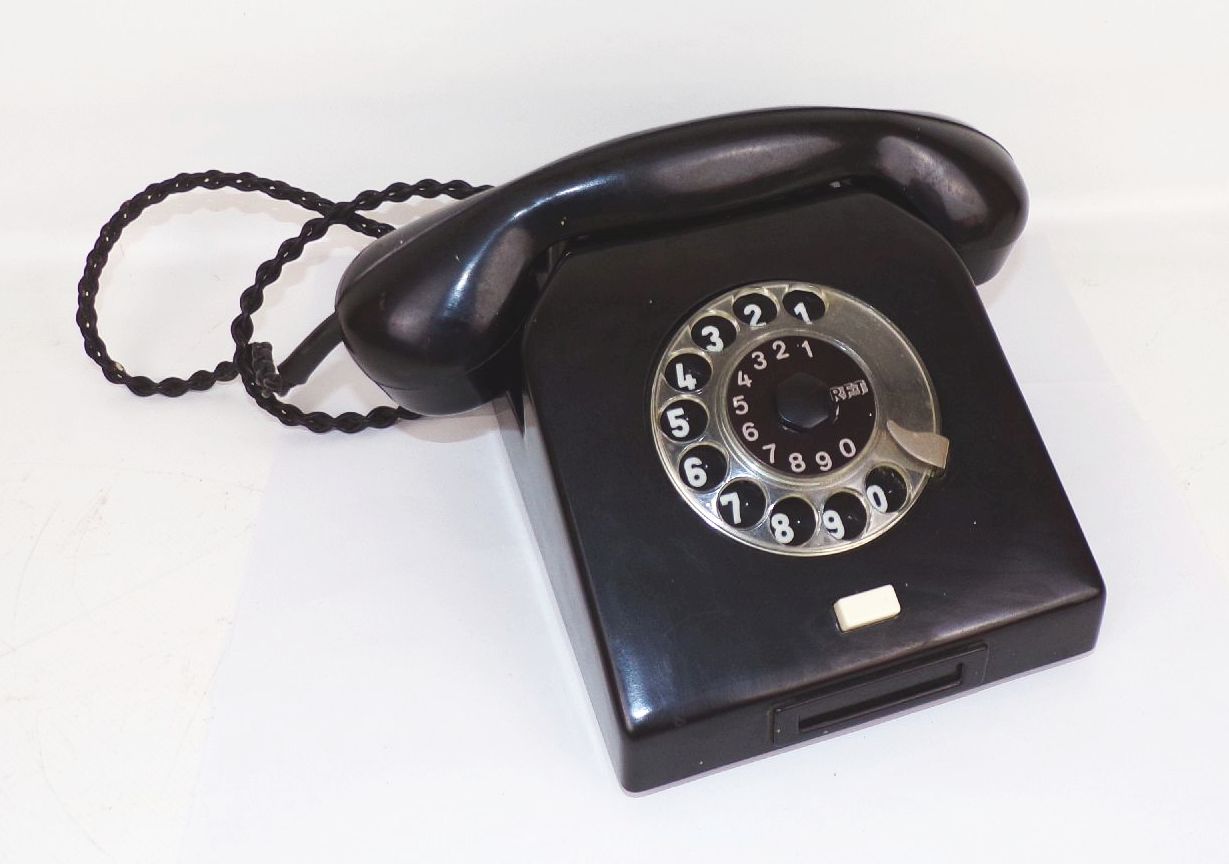 Alte Telefon Nordfern W61 RFT schwarz Wählscheibe Deko Requisite 