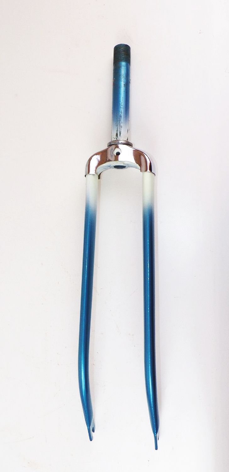 Alter Fahrradrahmen wohl Mifa 26 Zoll Herrenrad mit Fahrradgabel lackiert DDR