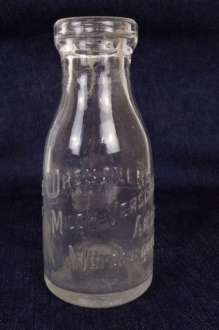 Alte Flasche Dresdner Mich Versorgungsanstalt Würzburgerstraße Antik Glas Alte Flasche Dresdner Mich Versorgungsanstalt Würzburgerstraße Antik Glas