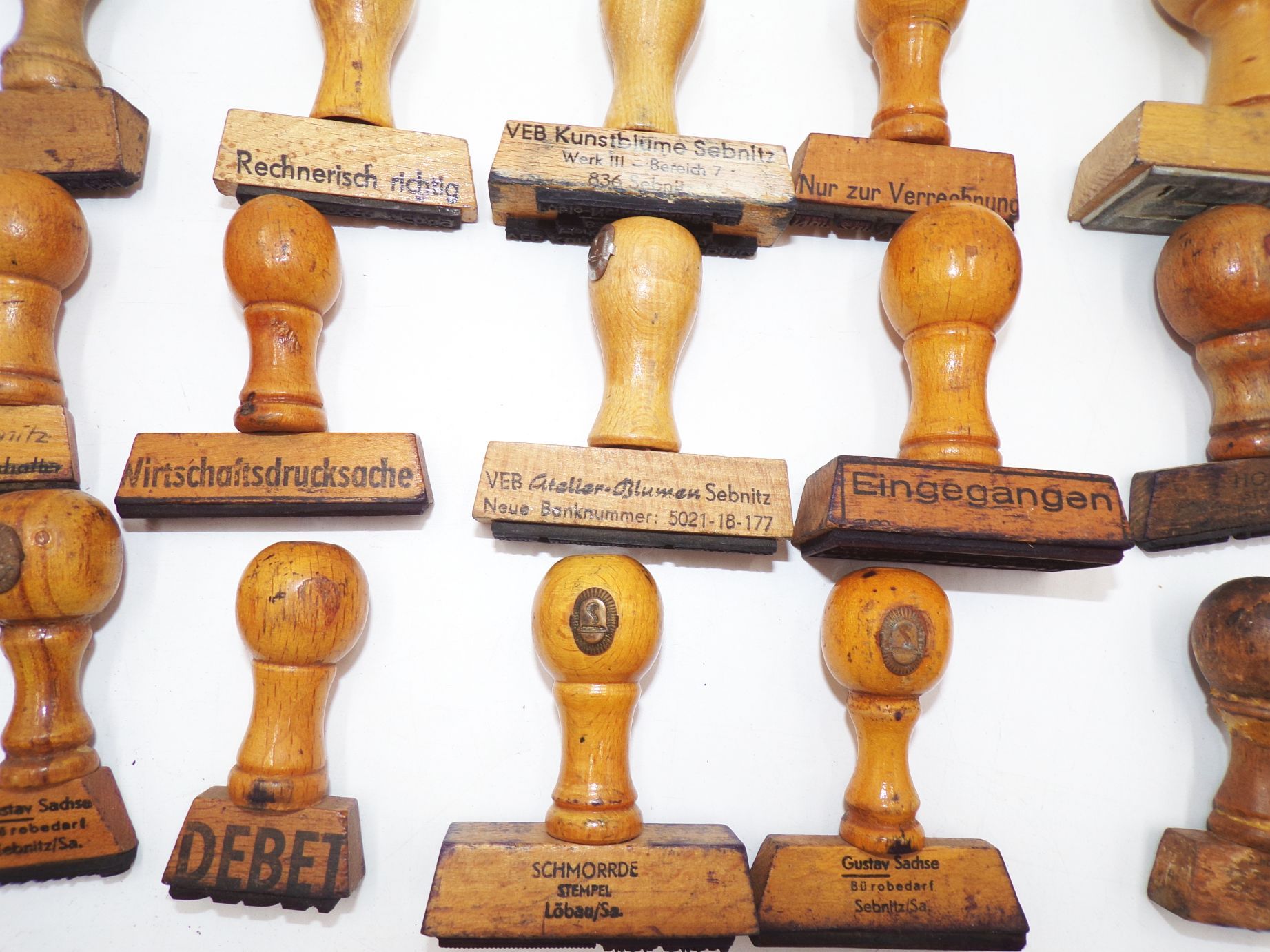 Konvolut alte Büro Stempel ua Kunstblume Sebnitz Holzstempel Konvolut alte Büro Stempel ua Kunstblume Sebnitz Holzstempel