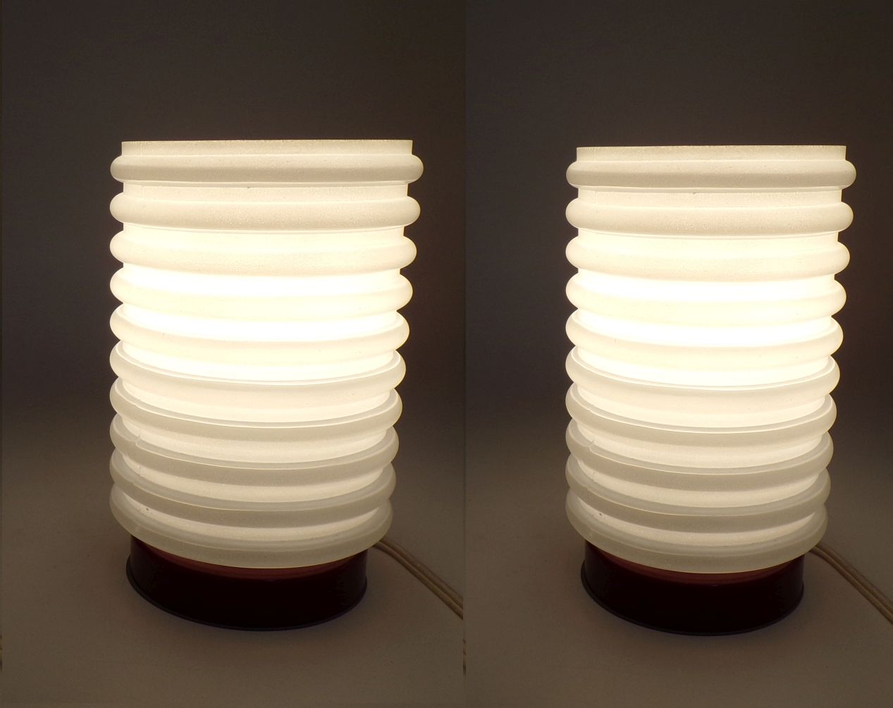 Nachttischlampen 2 Stück Rund Rot Weiß DDR Vintage Tischleuchte