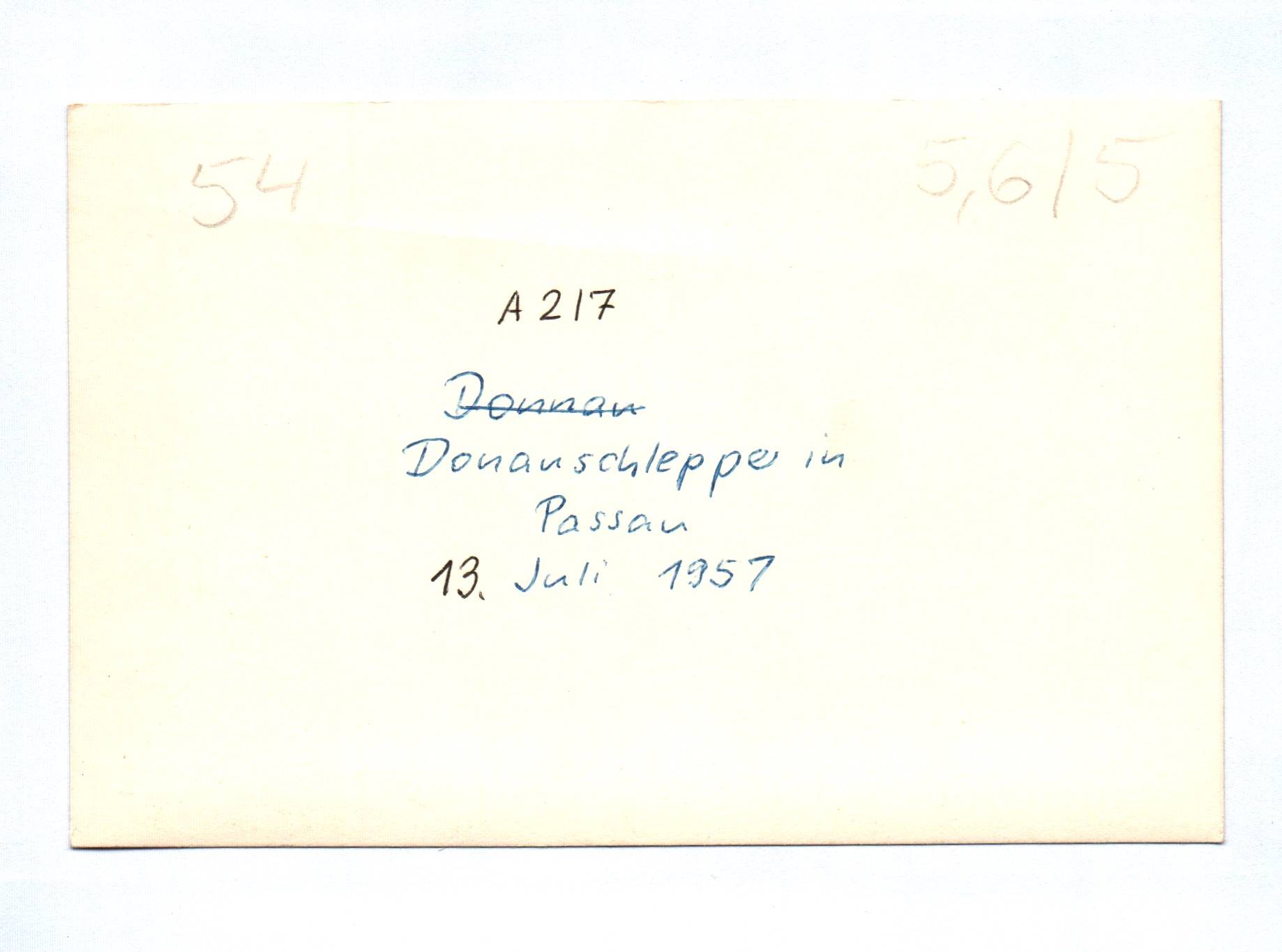 2x Foto Donauschleppe in Passau 1957 Juli