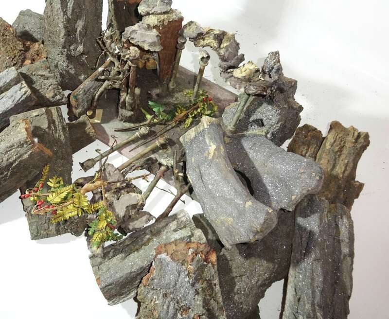 Uralt Krippe wohl Böhmen 1850 bis 1900 Holz Glitzer Weihnachtskrippe