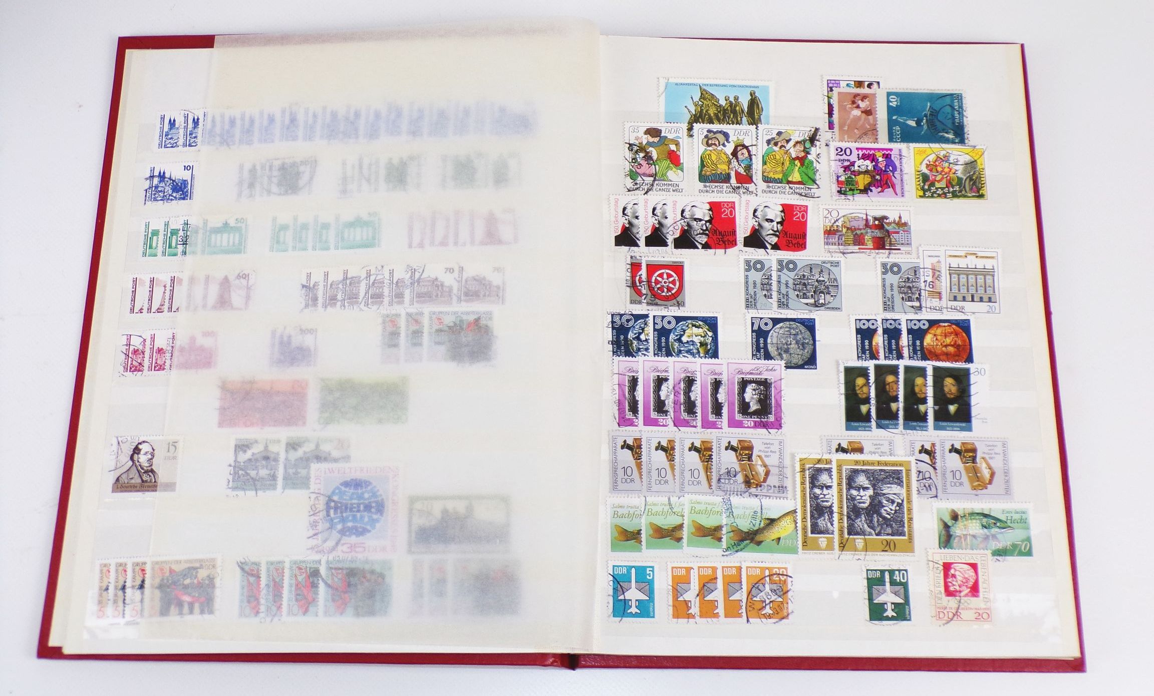 Briefmarken Sammlung Schwerpunkt DDR wenig BRD kaum Ausland 31 Alben 
