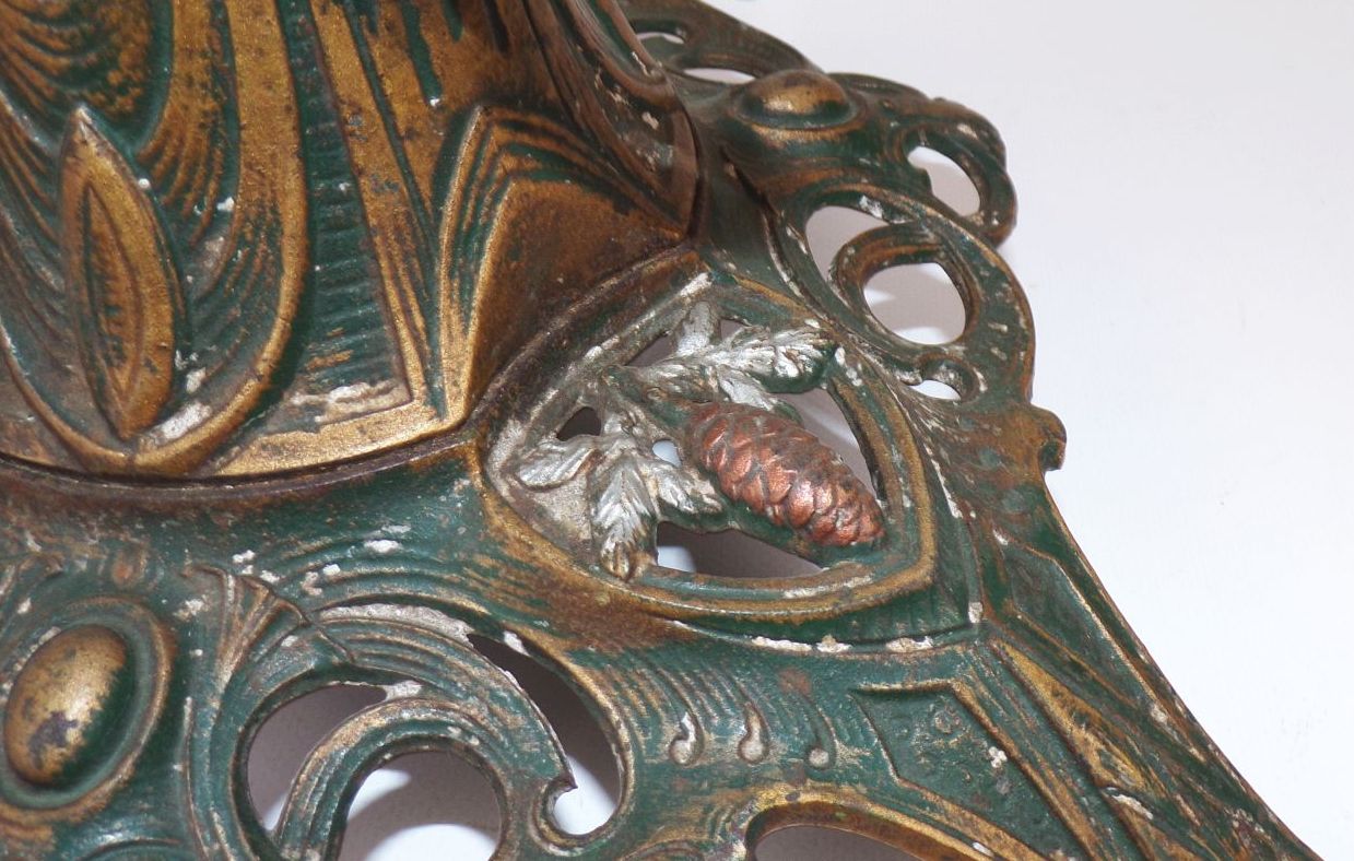 Alter Baumständer Weihnachten Eisenguss Zapfen Muster Antiker Christbaumständer Alter Baumständer Weihnachten Eisenguss Zapfen Muster Antiker Christbaumständer