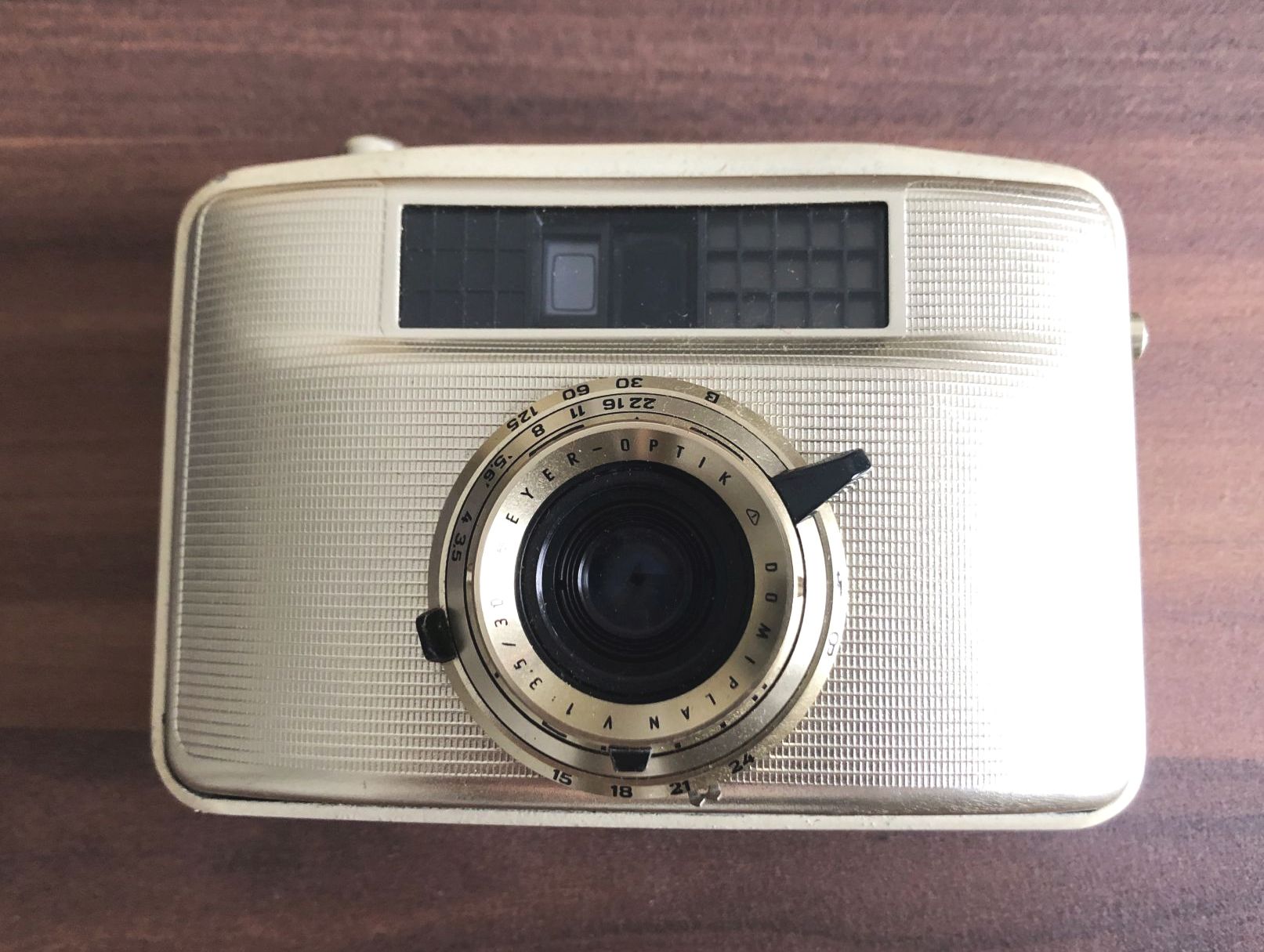 Penti II Gold Halbformatkamera DDR SL System Kamera