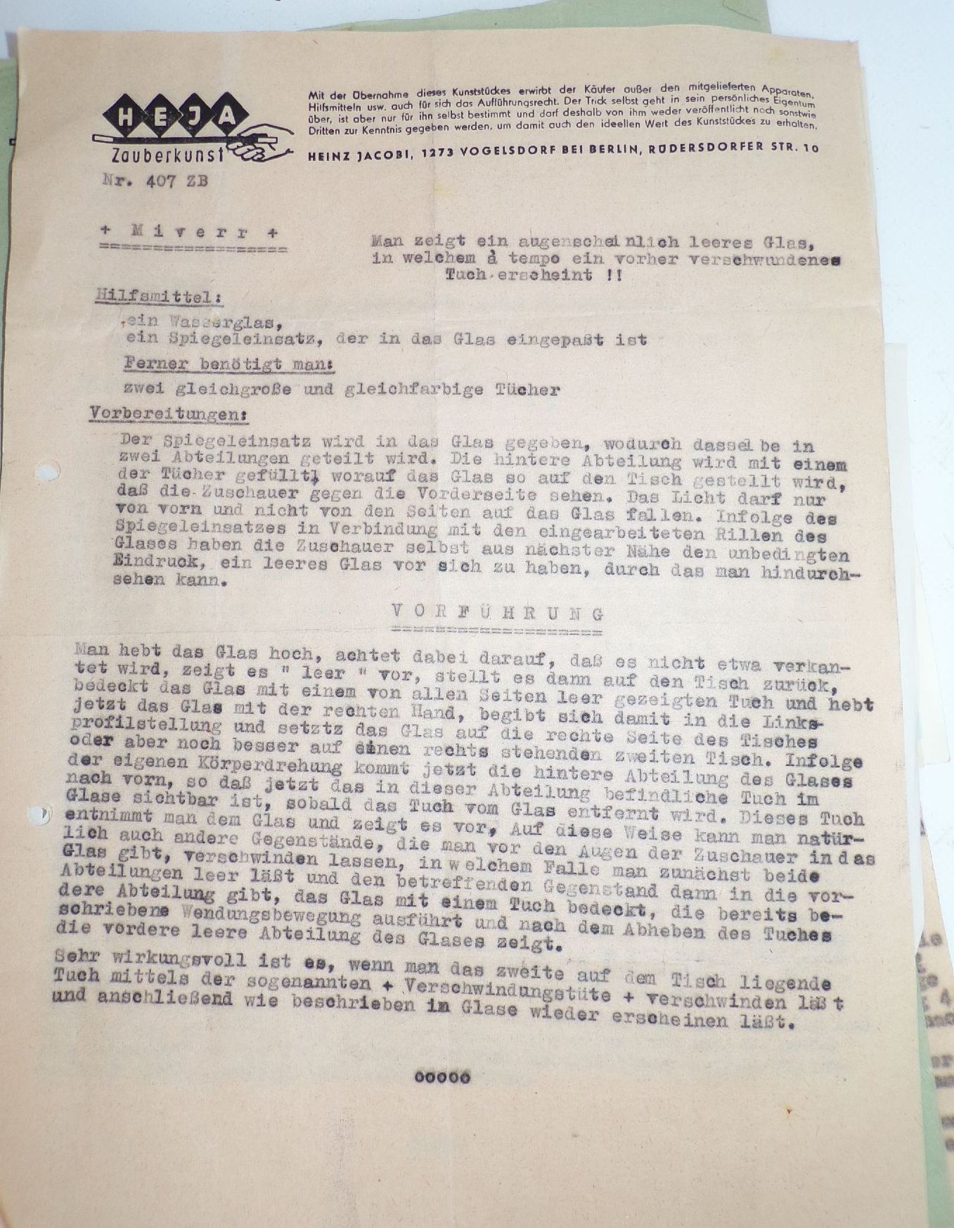 Koffer voll Zauber Utensilien Magie DDR Heja Zauberkunst