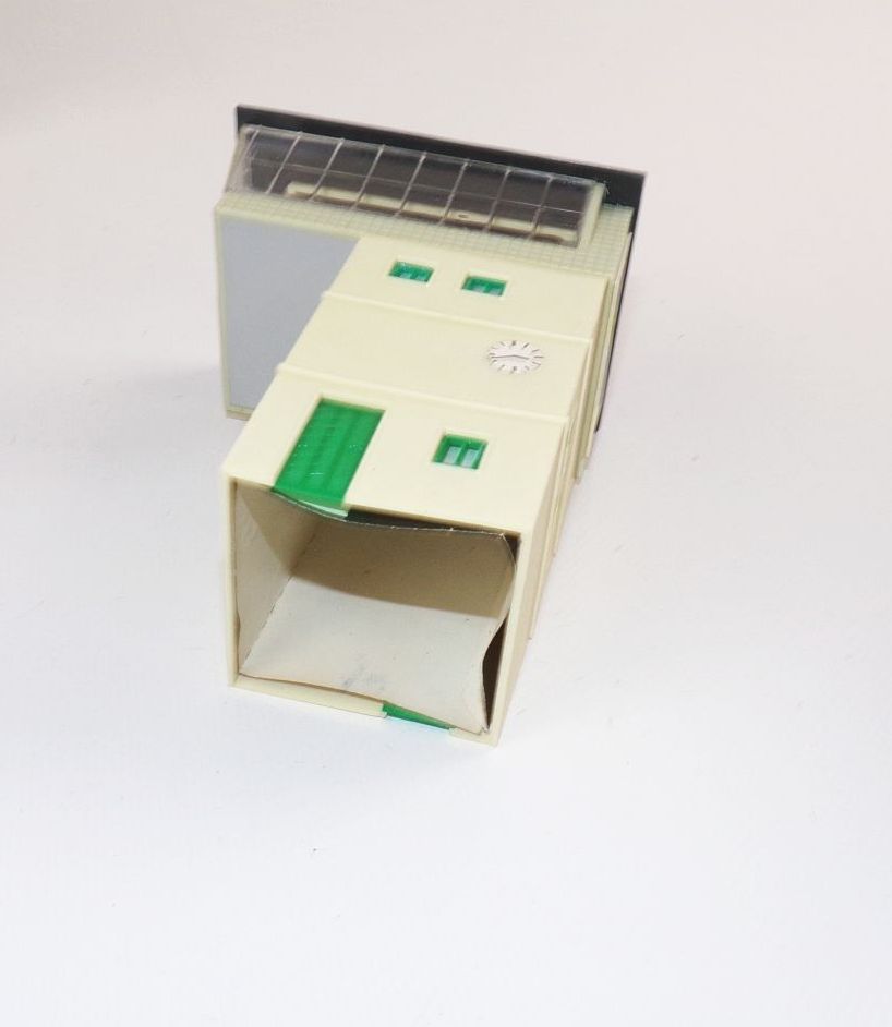 Vero Modell Stellwerk H0 mit OVP Vero Modell Stellwerk H0 mit OVP