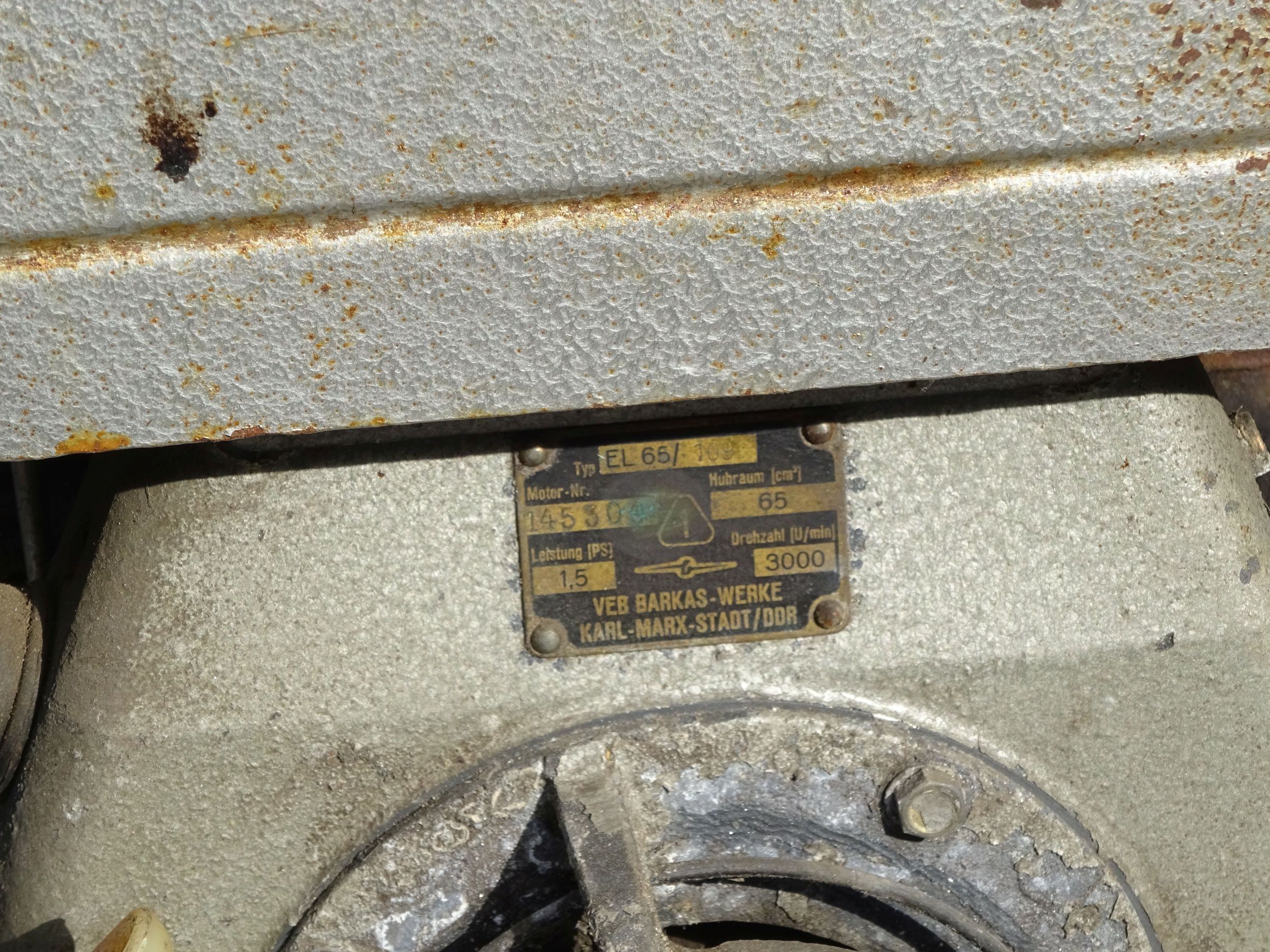 Barkas EL65 Stationärmotor Fliehkraftkupplung DDR Motor Barkas EL65 Stationärmotor Fliehkraftkupplung DDR Motor