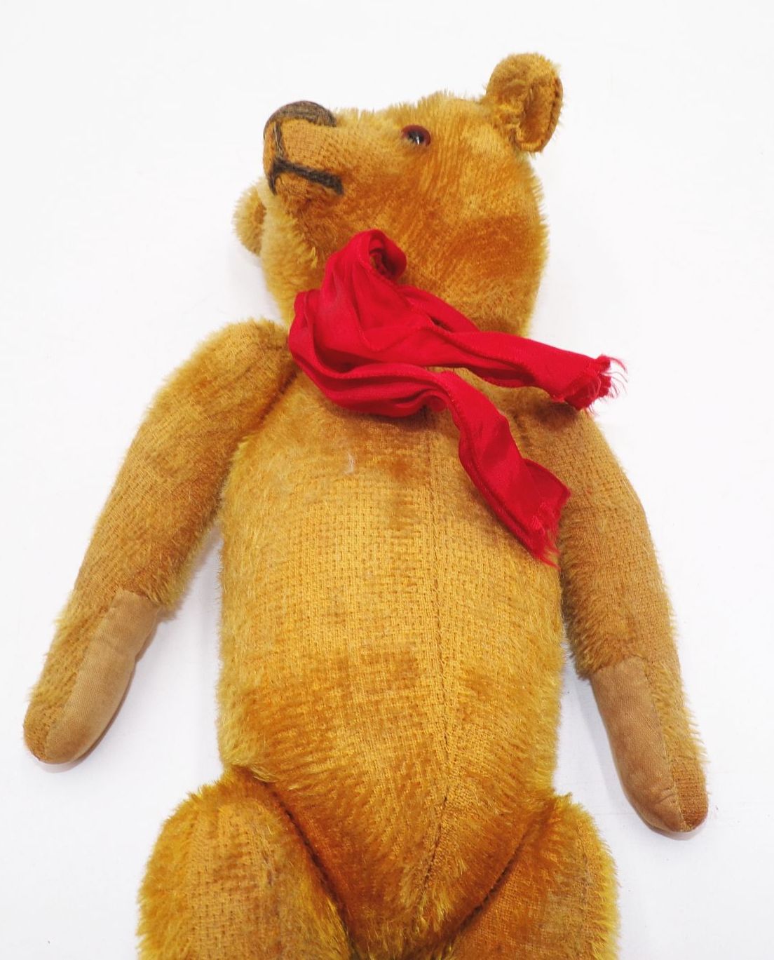 Alter Teddybär mit Glasaugen Alter Teddybär mit Glasaugen
