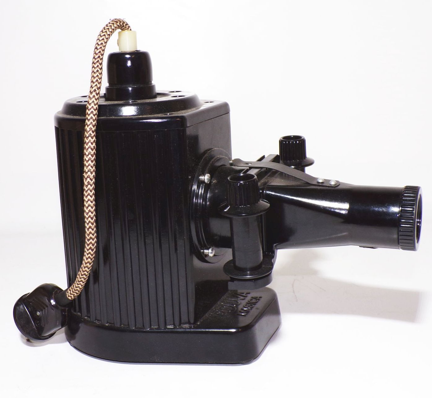 Pouva Magica Bakelit DDR Filmprojektor 