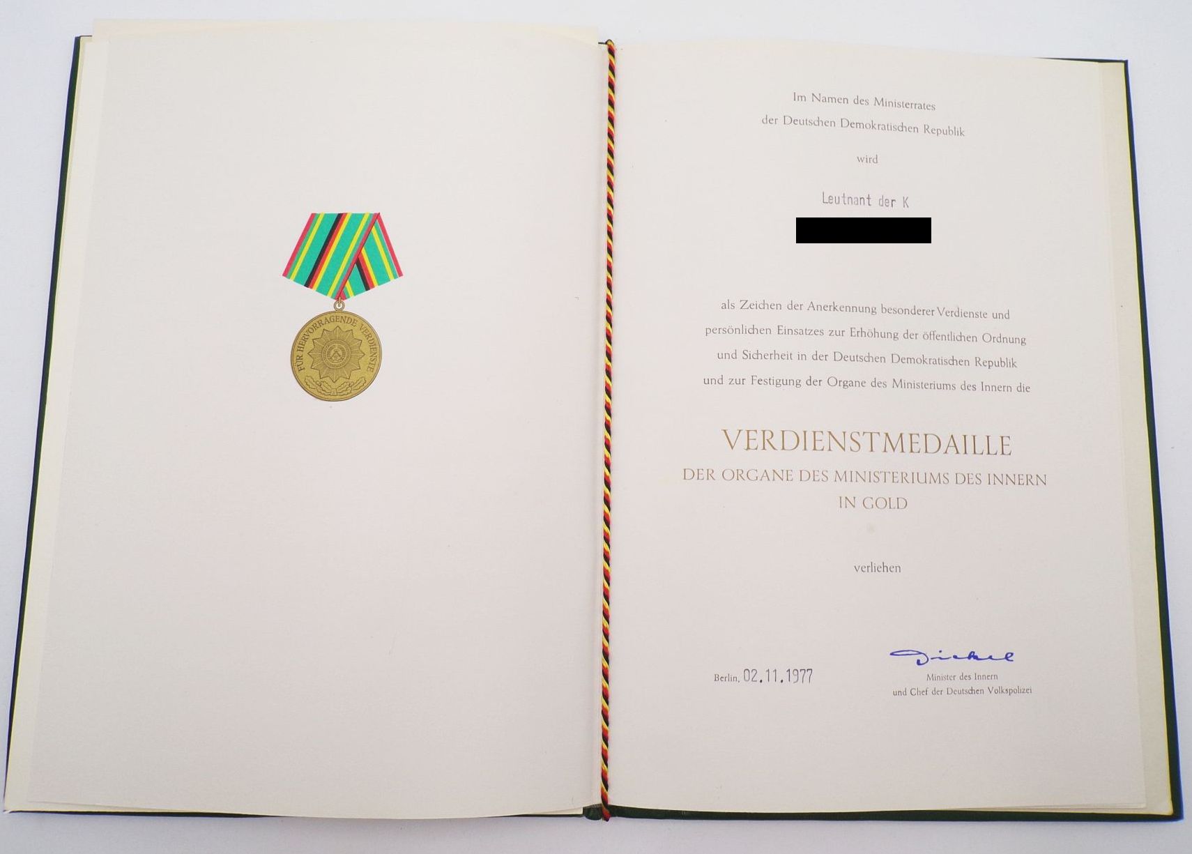 Nachlass Hauptmann der K Polizei DDR Abzeichen Urkunden Nachlass Hauptmann der K Polizei DDR Abzeichen Urkunden