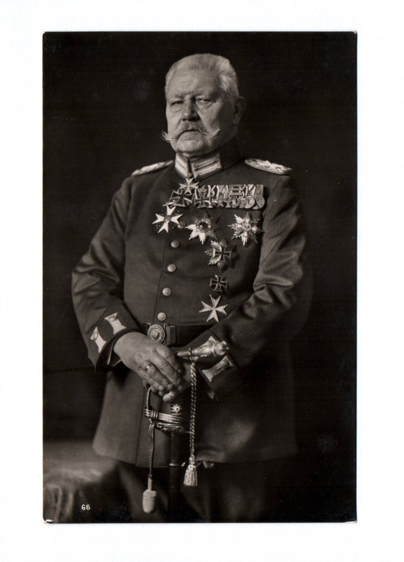Foto Ak Reichspräsident Paul von Hindenburg