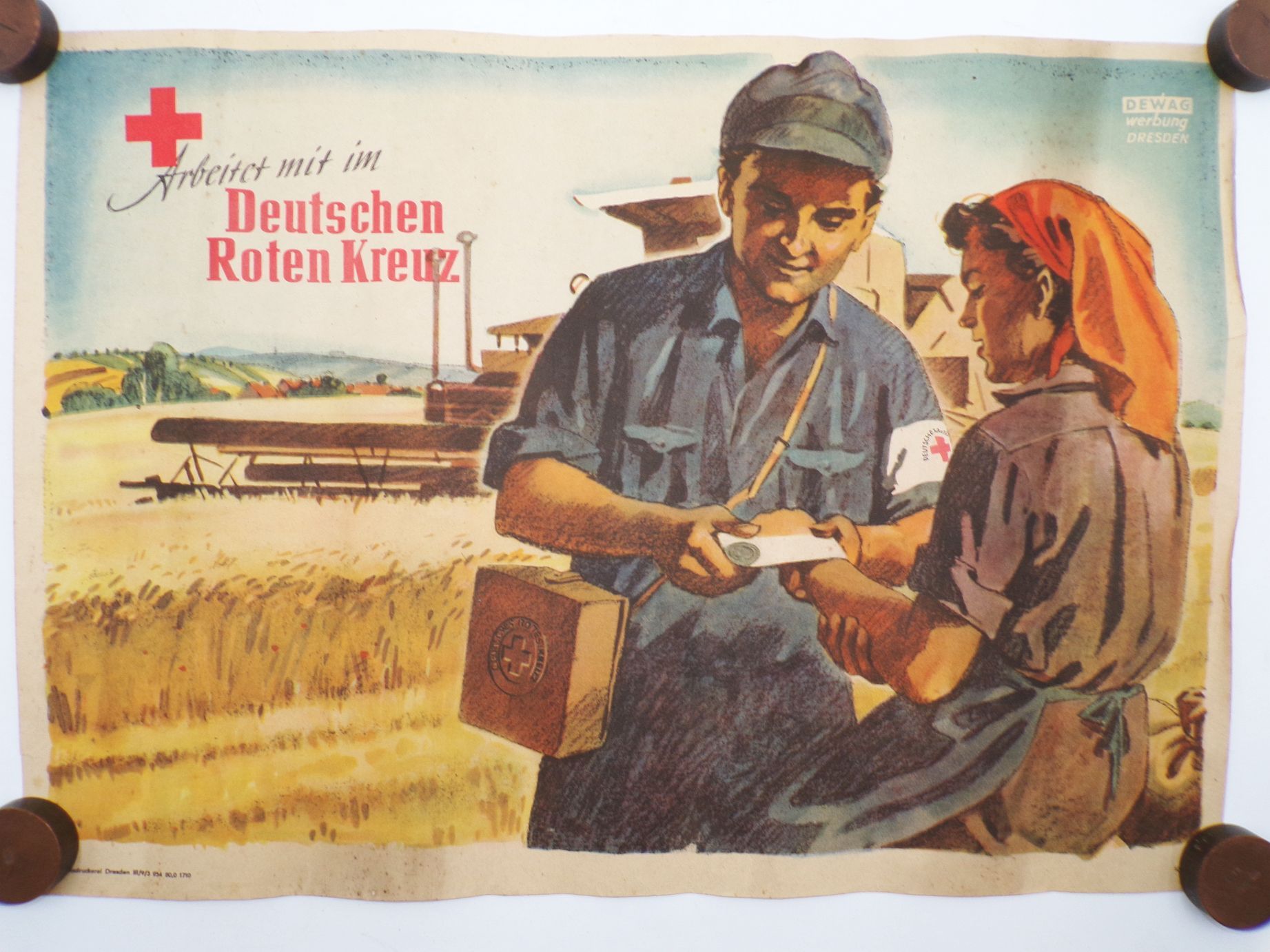 Plakat Arbeitet im Deutschen Roten Kreuz Landwirtschaft 1956 DEWAG
