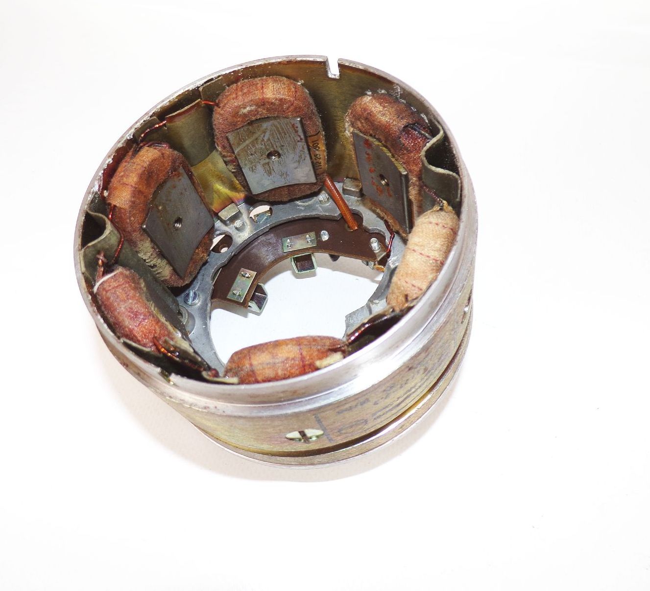 Alte MZ Lichtmaschine VEB Fahrzeugelektrik DDR 6 V 60 W AWO