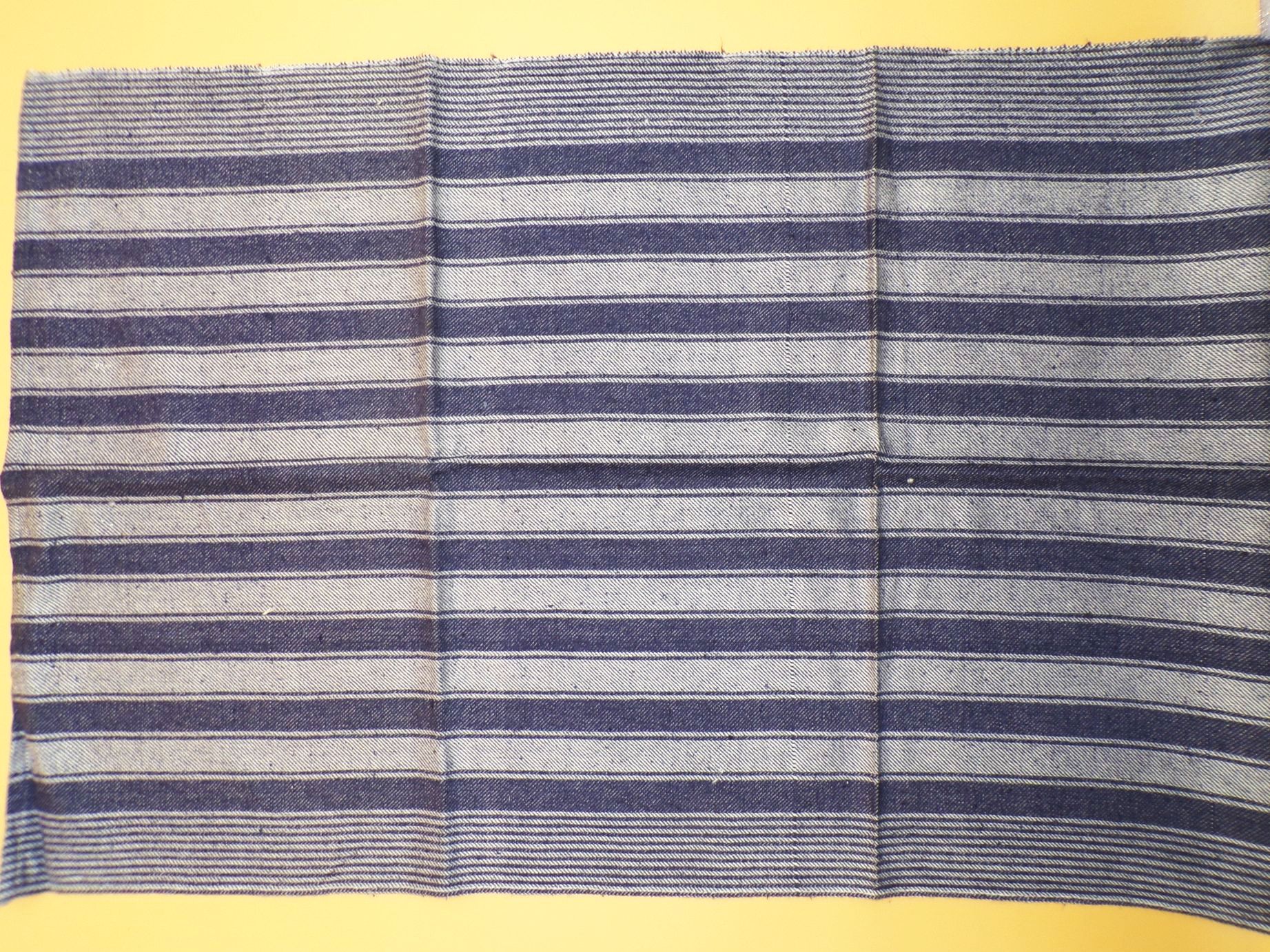 2 x altes Handtuch blau weiss Vintage Grubentuch Werkstatttuch DDR 2 x altes Handtuch blau weiss Vintage Grubentuch Werkstatttuch DDR