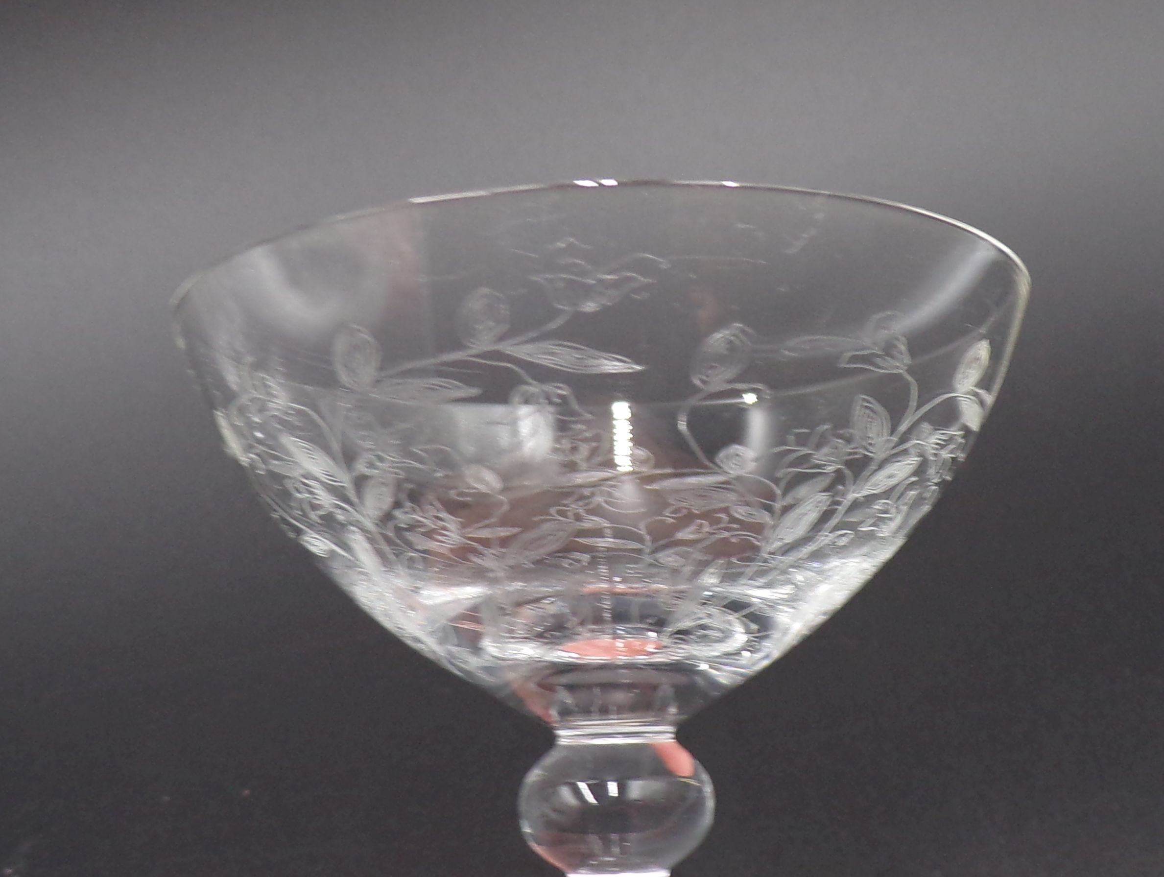 Alte Likörgläser 6 Stück filigranes Dekor transparent Art Deco Vintage Gläser 