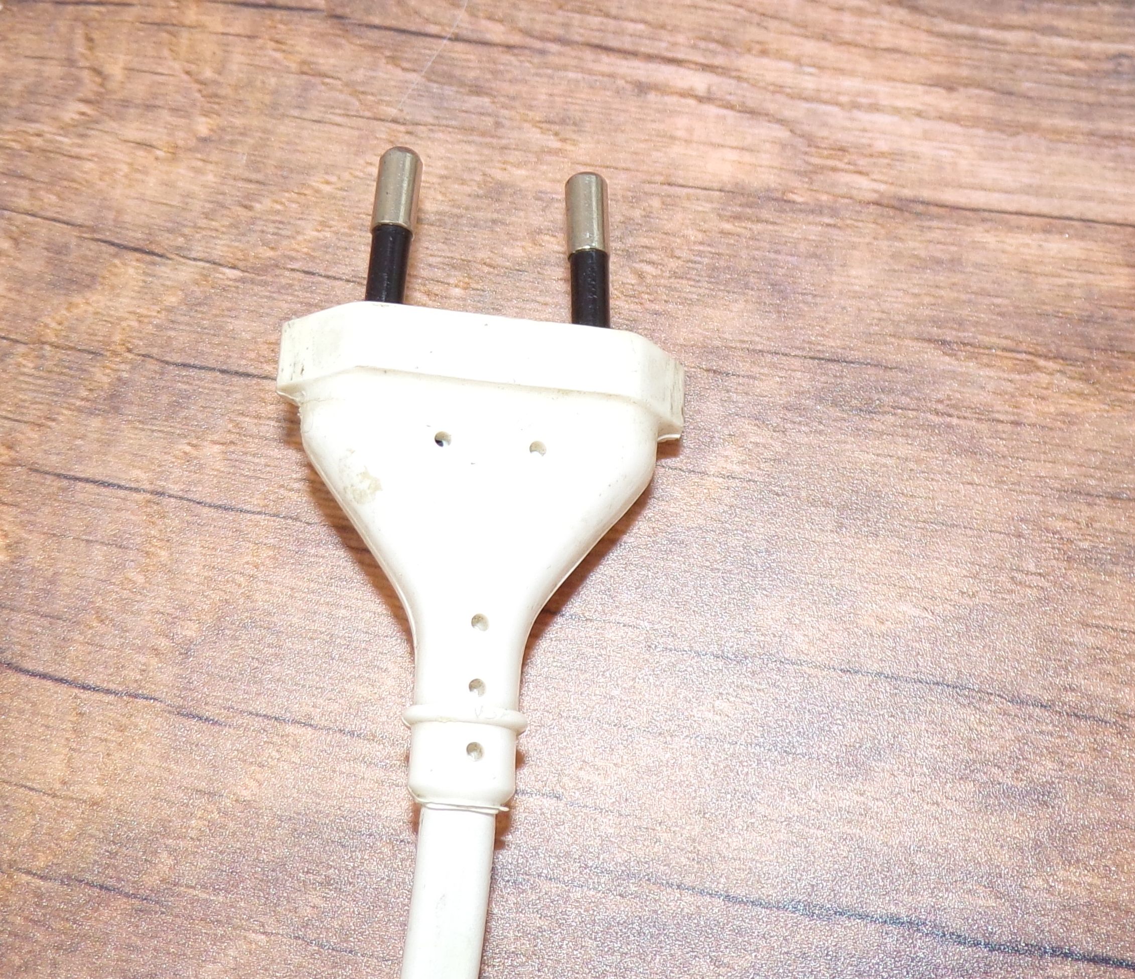 DDR RG28s Weiss Mixer Rührgerät Küchenhilfe 