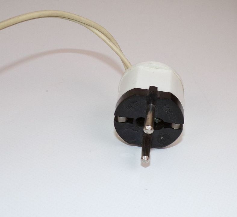 Vintage Tütenlampe Dreibein Kleine Tischleuchte Grün E27 Retro Look 