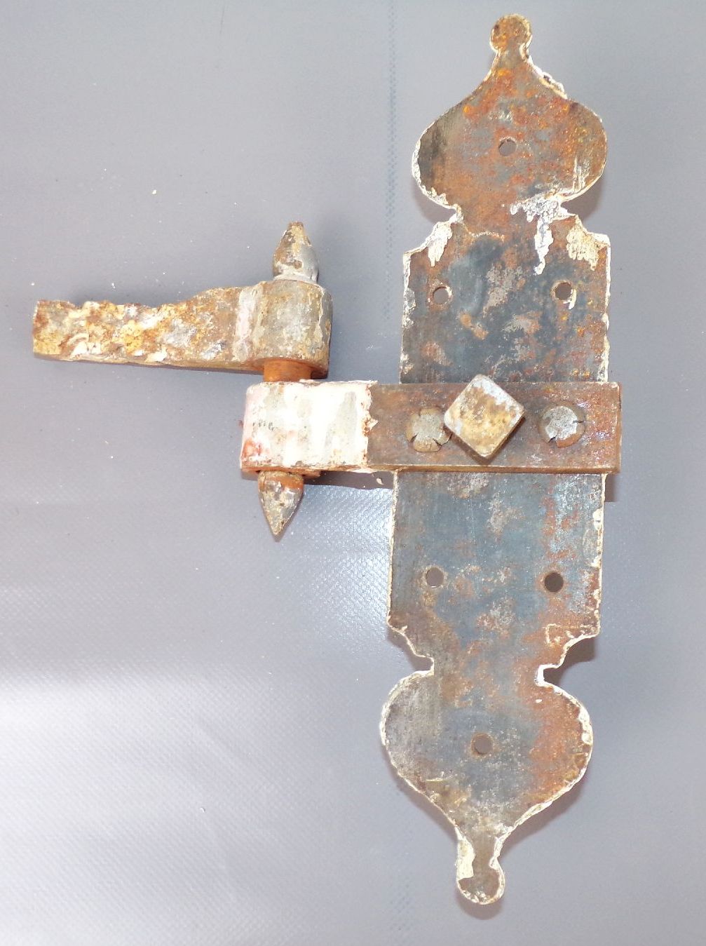 Alte Türbänder Türscharnier Eisen aus Fachwerkhaus 