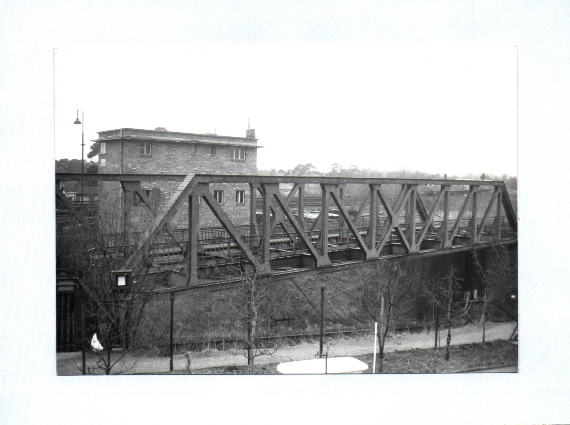 4x Foto Berlin Eisenbahnbrücken Februar 1967