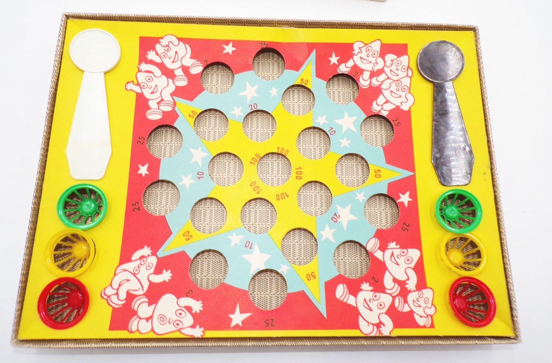 Flieg mein Hütchen Spika Spiel DDR Hütchenspiel