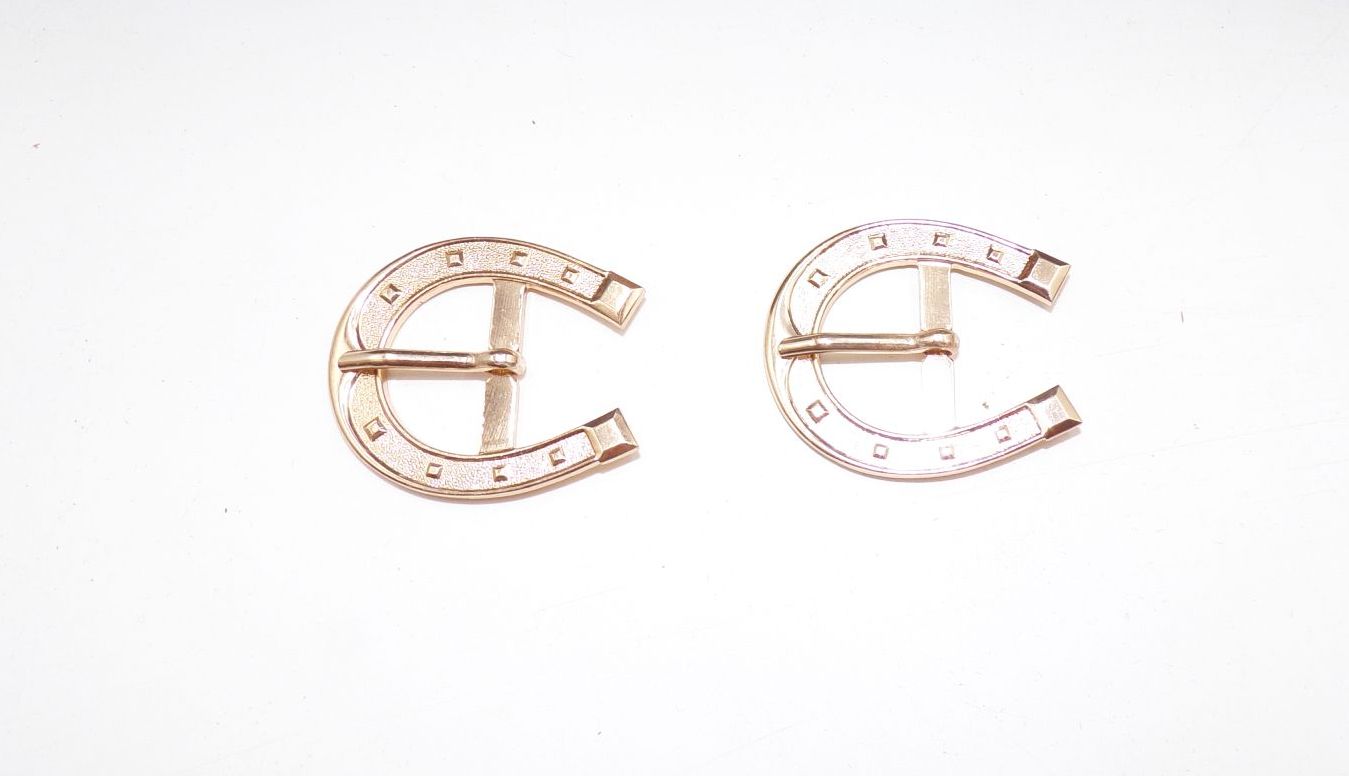 Gürtelschnallen Hufeisen Riemenschnallen Blech Schuster Sattler Konvolut