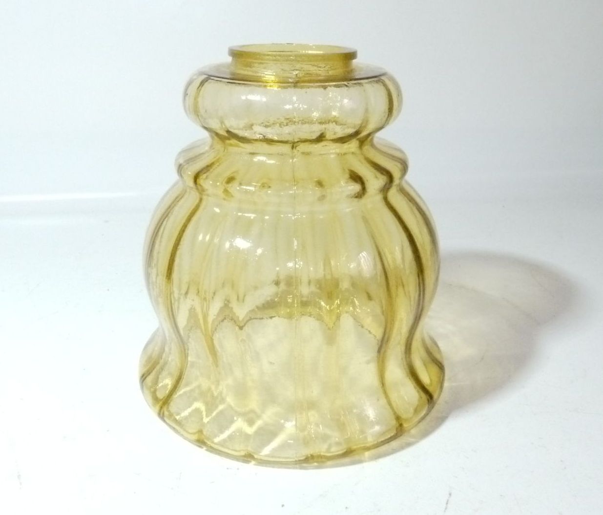Glas Lampenschirm altes Lampenglas gelb Ersatzglas Lampe