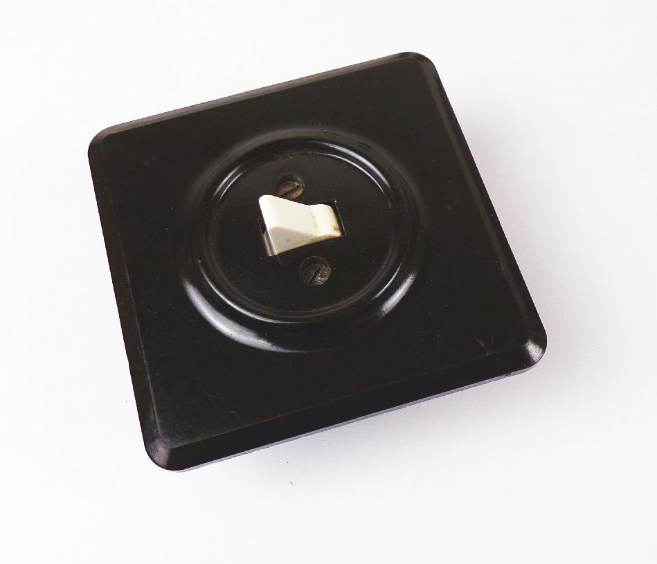 Alter Wandschalter Schwarz Weiß Bakelit An Aus Lichtschalter Loft Vintage Alter Wandschalter Schwarz Weiß Bakelit An Aus Lichtschalter Loft Vintage