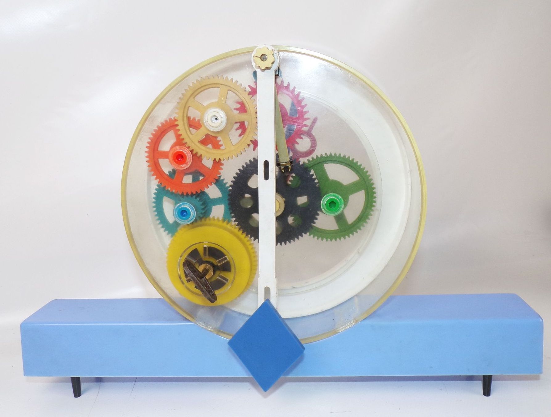 Prefo Plastic chronomatic DDR Spielzeug Schauuhrwerk OVP Lernuhr