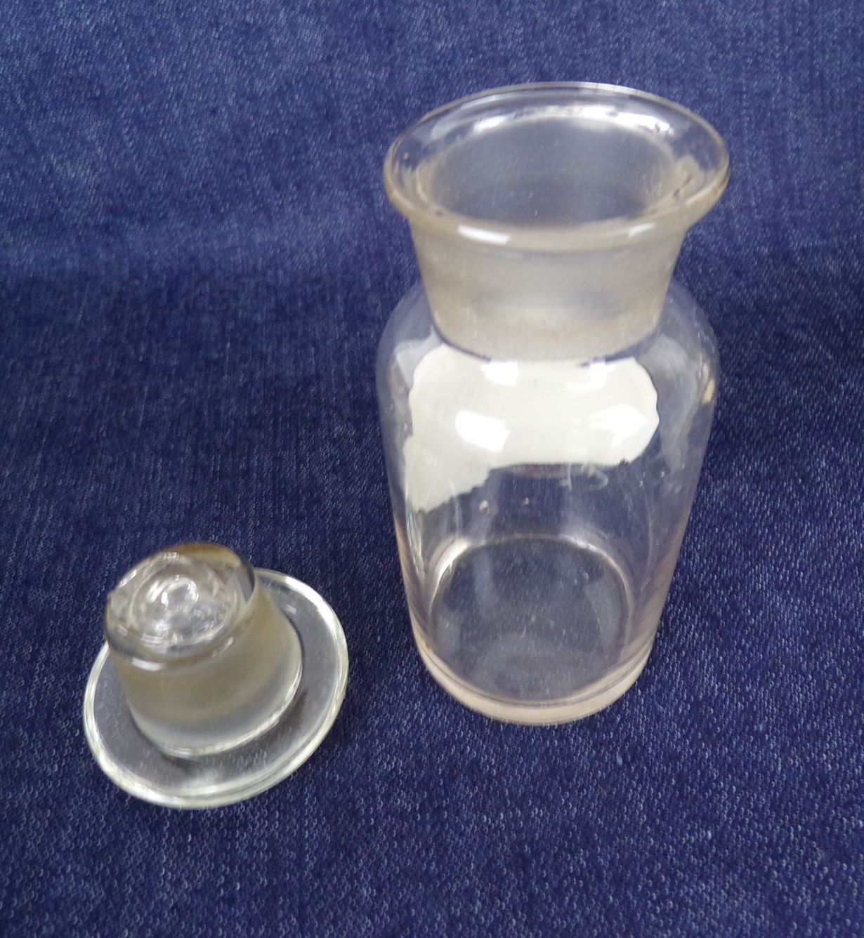 Alte Apothekerflasche Nelken Vorratsgefäß Dekoration 100 ml Vintage Glas 