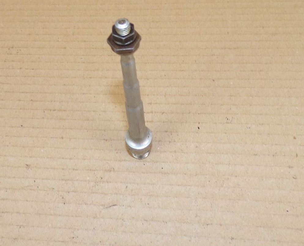 Alte Pedalachse Achse für Pedale Fahrrad Ersatzteil