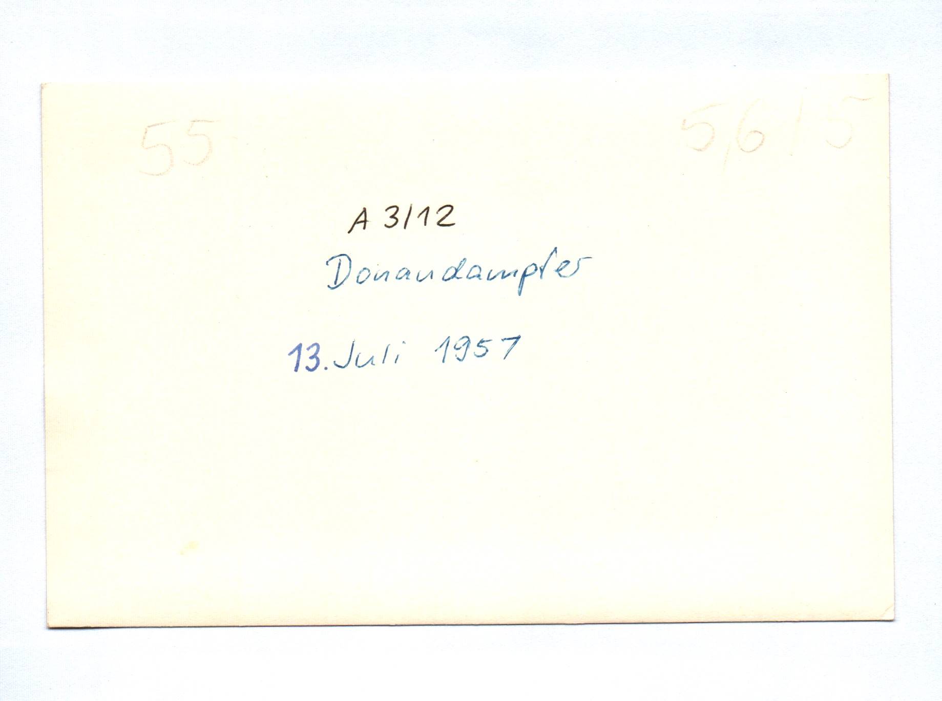 2x Foto Donauschleppe in Passau 1957 Juli