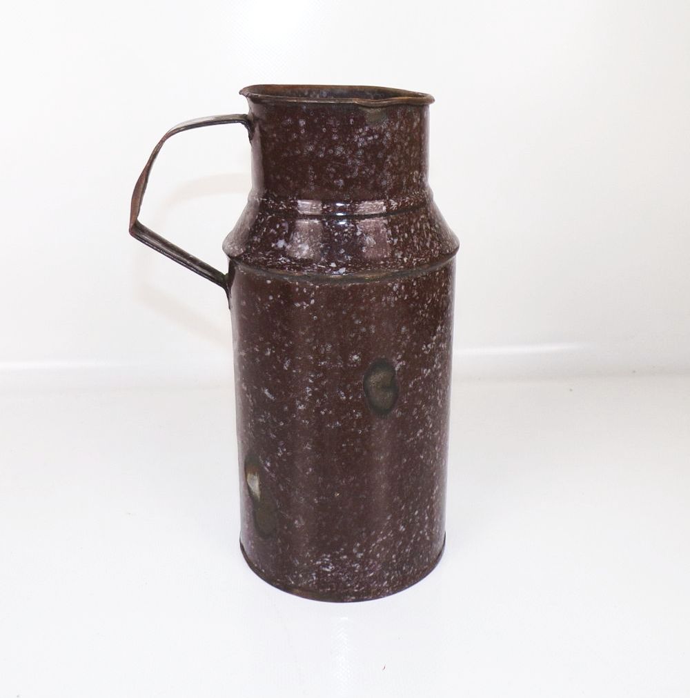 Alte Emaille Behälter braun Gartendeko Pflanzgefäß Deko Alte Emaille Behälter braun Gartendeko Pflanzgefäß Deko