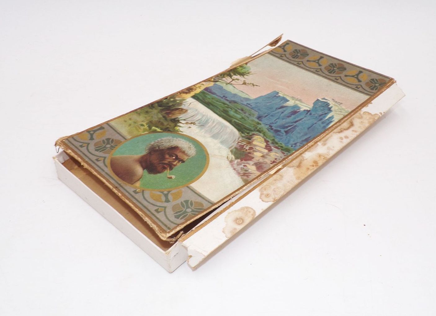 Konvolut Schmuckpapier Klappkarten geprägt um 1900 Jugendstil Schachtel Konvolut Schmuckpapier Klappkarten geprägt um 1900 Jugendstil Schachtel