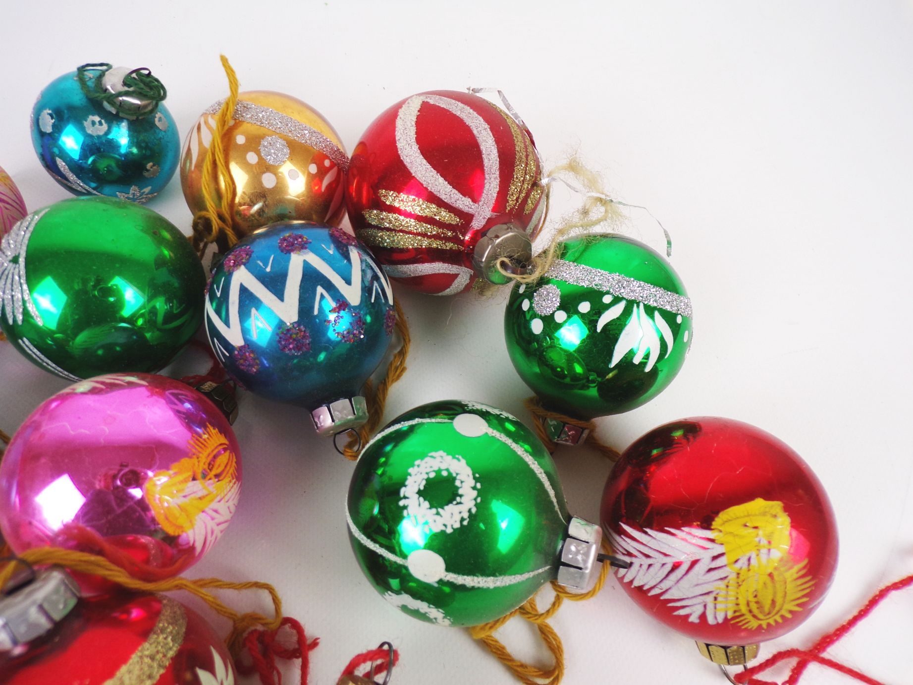 DDR Weihnachtskugeln Glas 16 Stück Bunt Vintage 