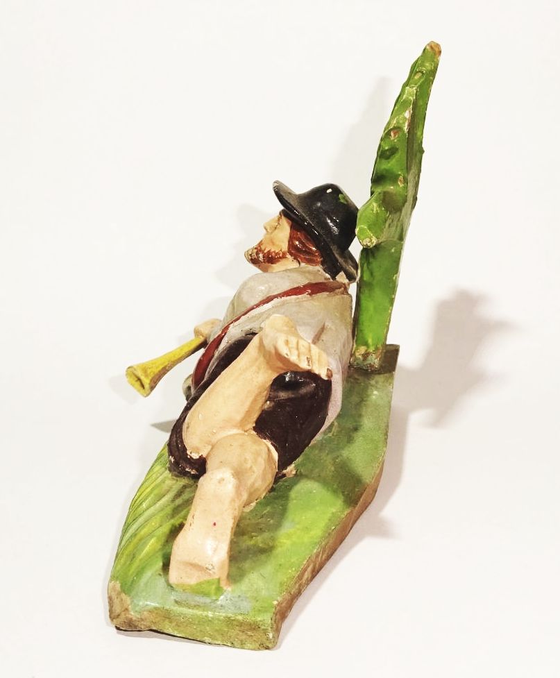 Geschnitzte Krippenfigur Flötenspieler um 1900 Lindenholz wohl Grödnertal 