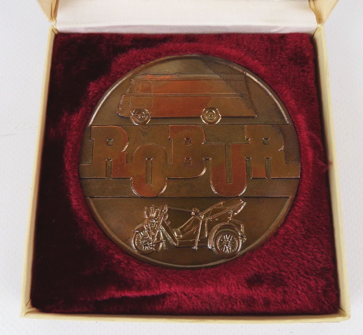 Robur Medaille Für langjährige Mitarbeit Bronze Stufe Etui Anstecknadel DDR