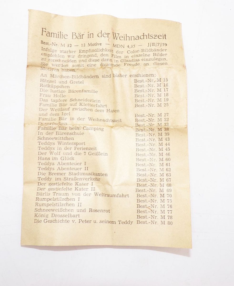 Rollfilm Familie Bär in der Weihnachtszeit Bakelit Dose Mikrolux