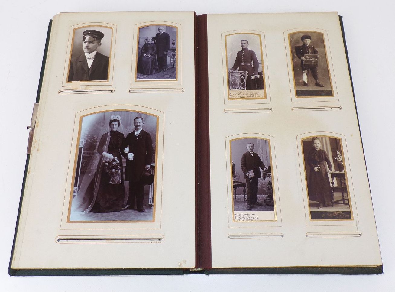 Jugendstil Fotoalbum Kabinettfotos Carte de Visite Fotos um 1900 Jugendstil Fotoalbum Kabinettfotos Carte de Visite Fotos um 1900