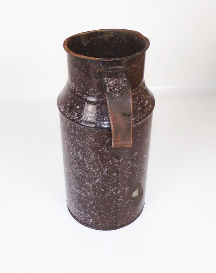 Alte Emaille Behälter braun Gartendeko Pflanzgefäß Deko Alte Emaille Behälter braun Gartendeko Pflanzgefäß Deko